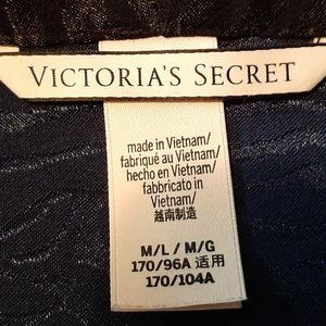 Victoria's Sectret Sleepware Kimono